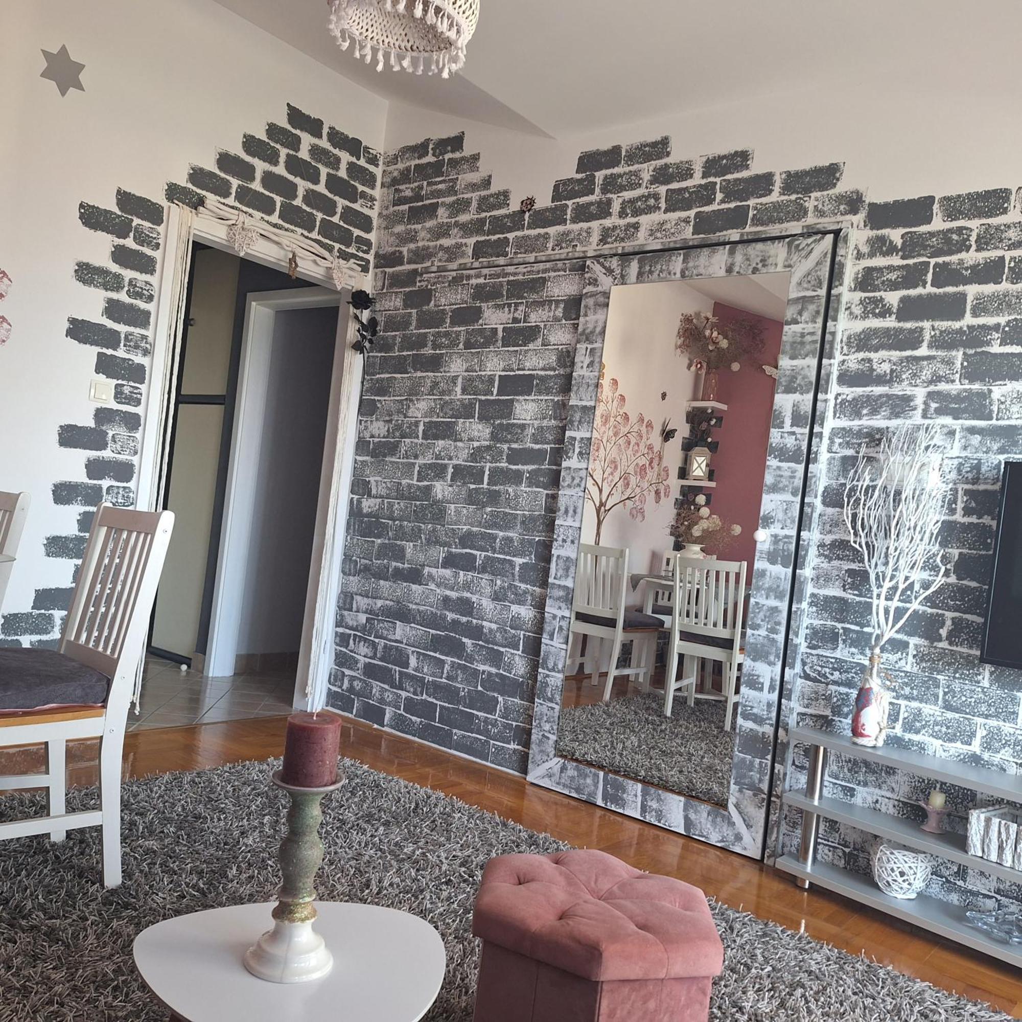 Mila Apartment Kastel Novi Bagian luar foto