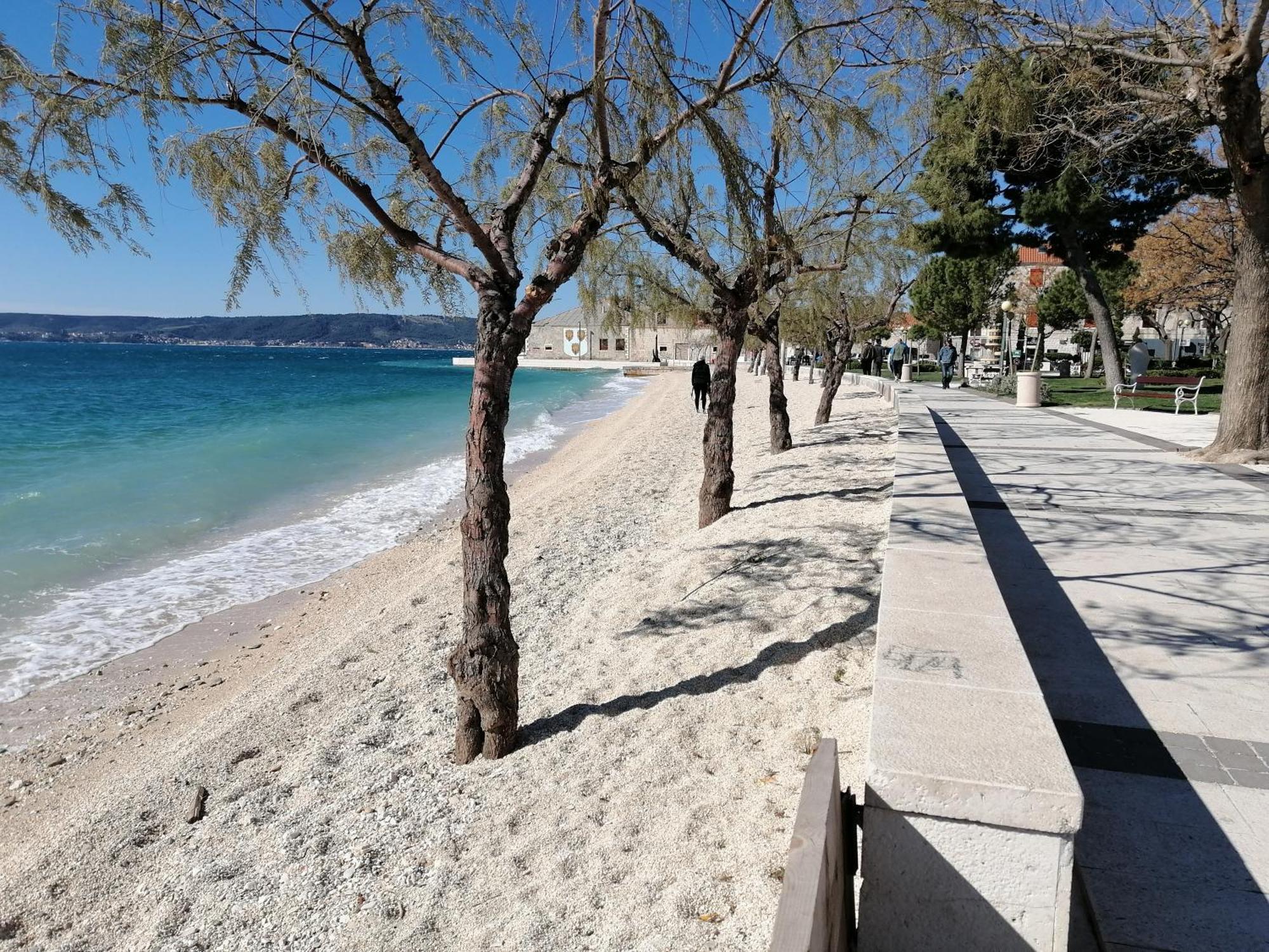 Mila Apartment Kastel Novi Bagian luar foto